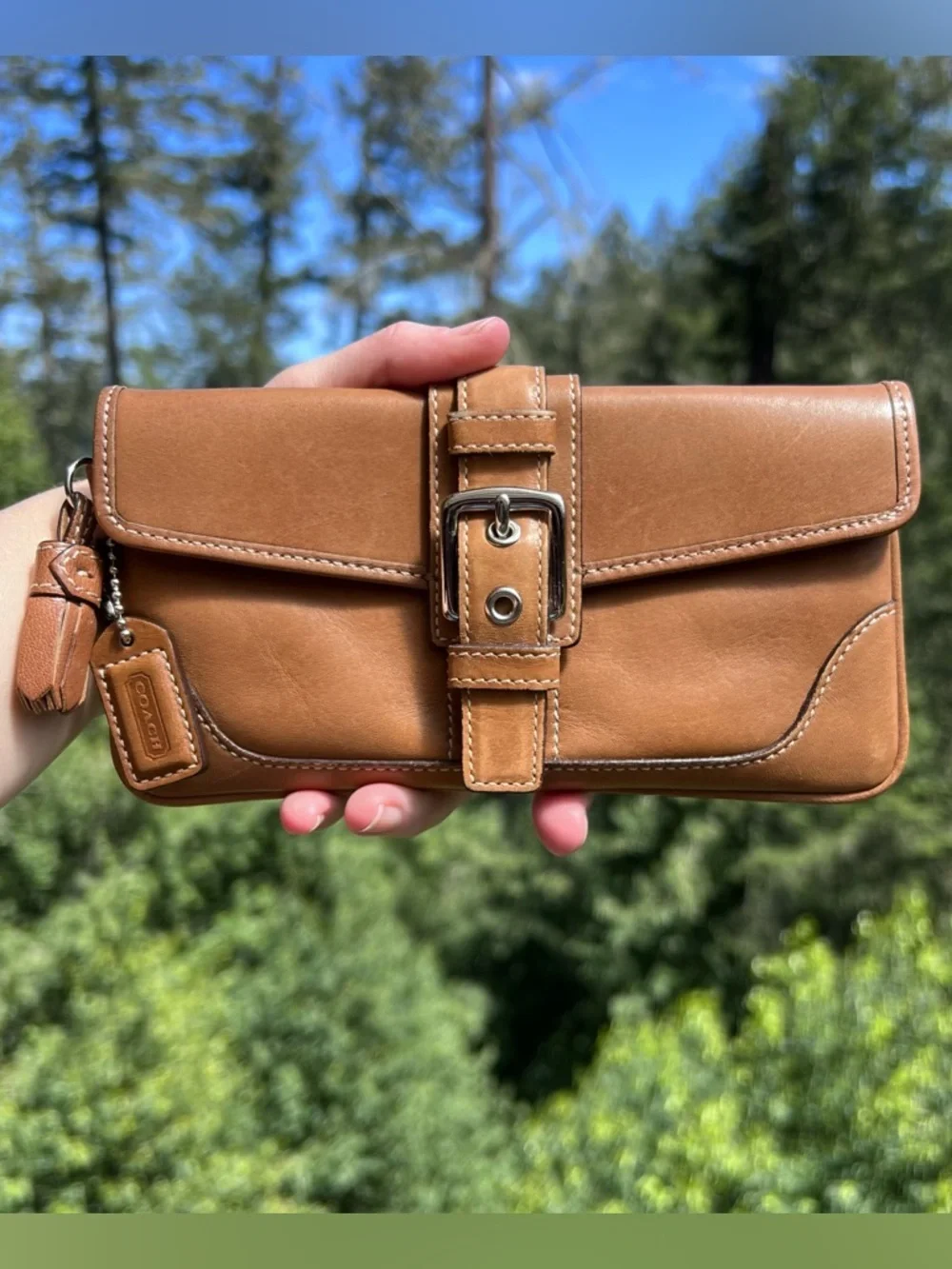 COACH VINTAGE Brown Leather Wallet Clutch w Tasseled Flap AUTHENTIC